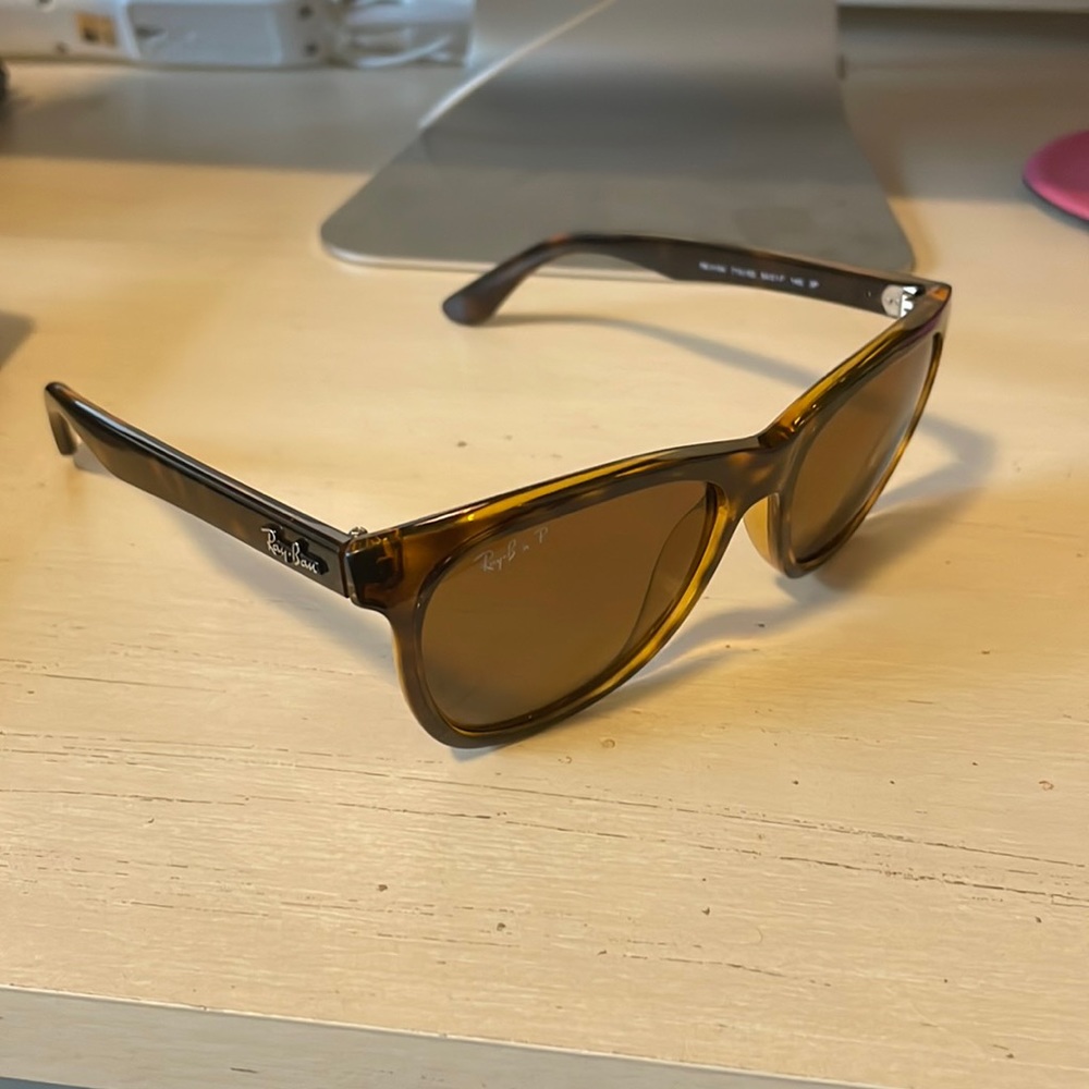 RayBan Wayfarer Polarized